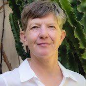 Dr Elizabeth Bright