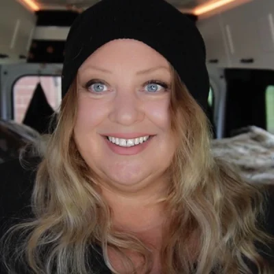 Cookie-Taylor-About-Me