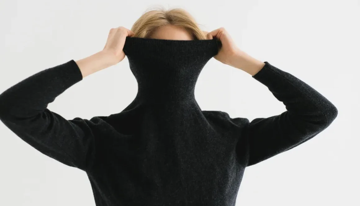 Feeling-Like-A-Nuisance-Around-Other-People