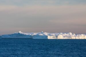 Photos-of-Antarctic-Icebergs-08 Photos-of-Antarctic-Icebergs-08