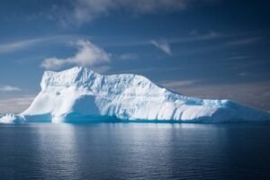 Photos-of-Antarctic-Icebergs-21 Photos-of-Antarctic-Icebergs-21