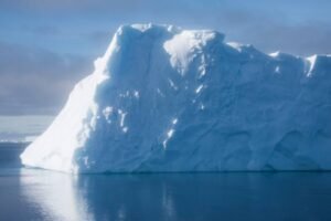 Photos-of-Antarctic-Icebergs-25 Photos-of-Antarctic-Icebergs-25