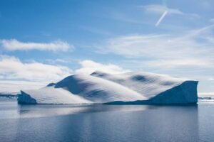 Photos-of-Antarctic-Icebergs-39 Photos-of-Antarctic-Icebergs-39